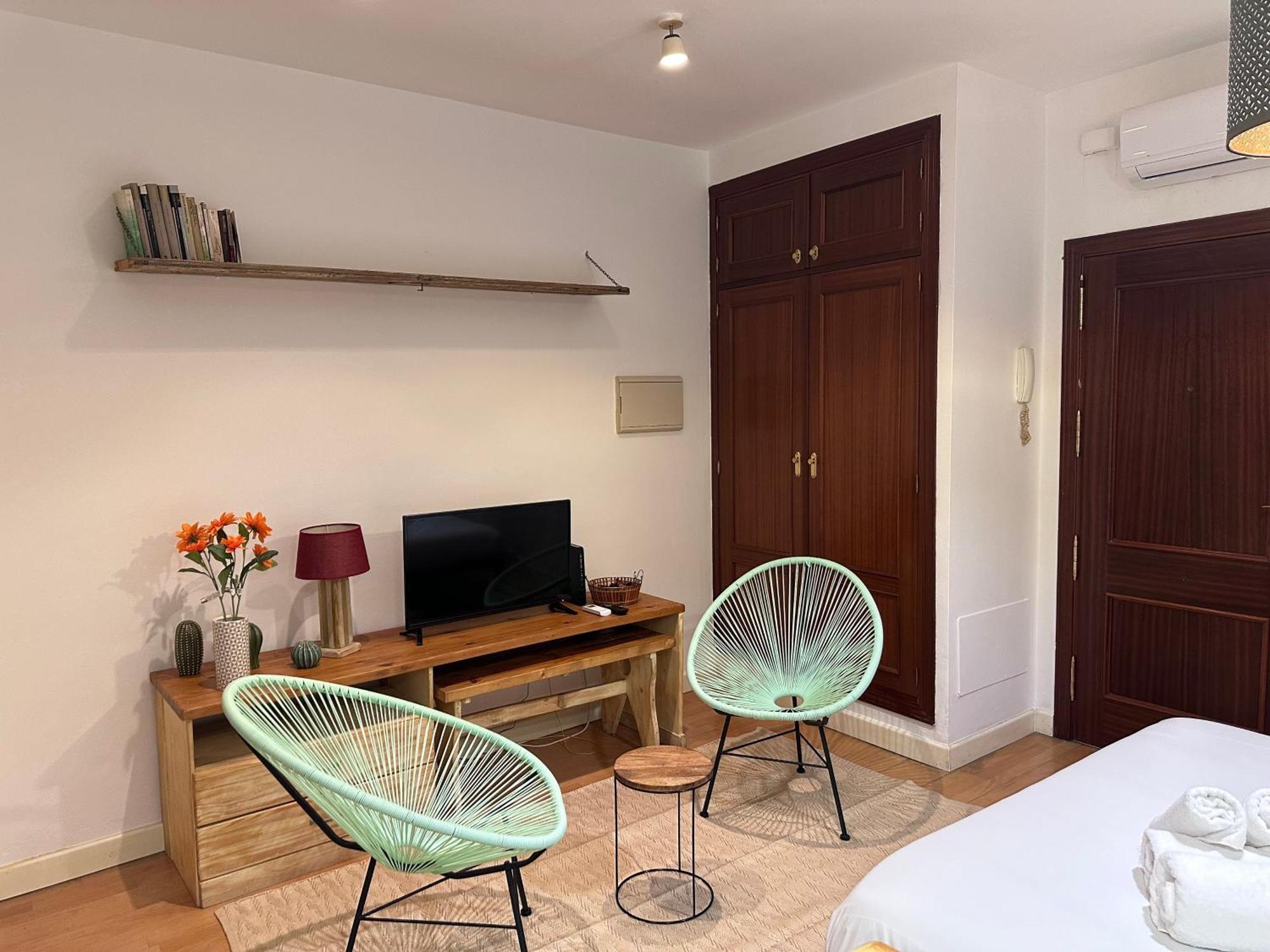 Urban Flat Junior Apartment Malaga Exterior photo