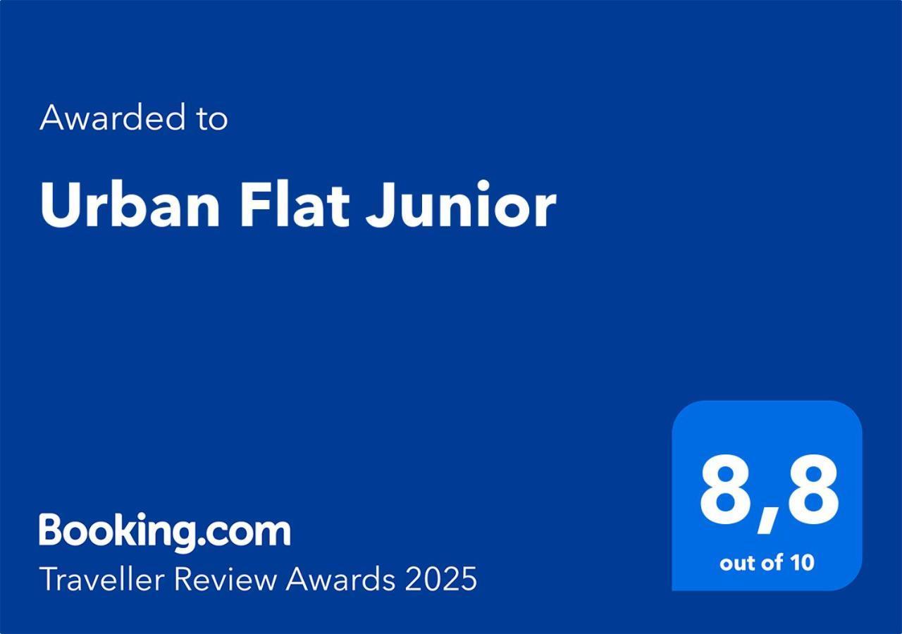 Urban Flat Junior Apartment Malaga Exterior photo